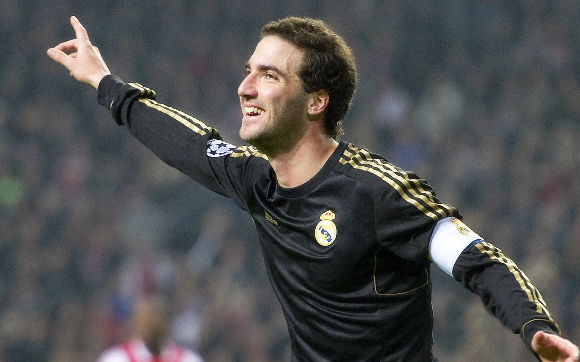 球迷热议：最被低估的足球球星